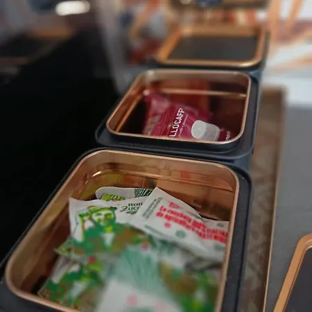 アパート Faty Fleur J&f オレッジョ